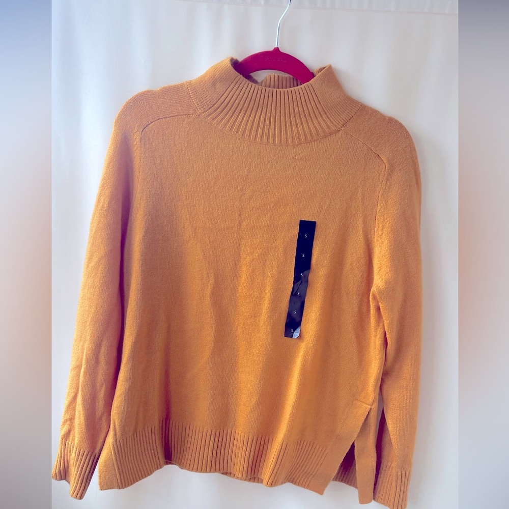 Banana Republic sweater.  Size S
